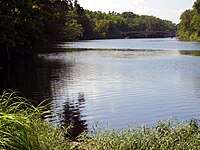 Spring River vid Riverside Park i Baxter Springs, Kansas