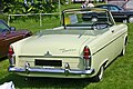 Una Zephyr cabriolet carozzata da Carbodies