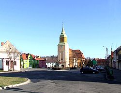 Praça do Mercado e igreja de Nossa Senhora do Rosário do século XVIII