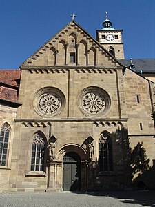 Gotisches Querhaus mit romanischem Brauttor (1240)