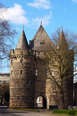 De stadspoort Obertor van Neuss