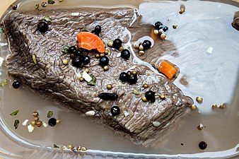 Mariniertes Rindfleisch für Sauerbraten