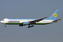 Boeing 767-300ER der Uzbekistan Airways