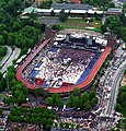 Rolling Stonesin konsertti Tukholman olympiastadionilla vuonna 1995. Valhallavägen kulkee kuvan alalaidassa.