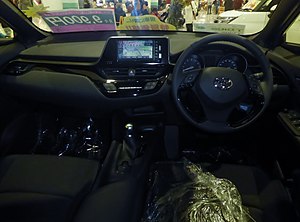 Toyota_C-HR_S-T_2WD"LED_Package"_(DBA-NGX10-AHXNX(L))_interior