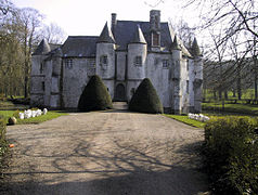 L'ingresso al castello.