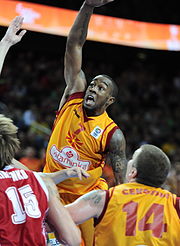 McCalebb, con Macedonya d'o Norte, en l'Eurobasket 2011