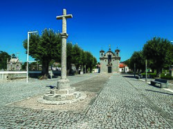 Igreja de S. Tomé de Bitarães