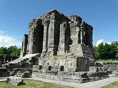 Martand太陽神廟（英语：Martand Sun Temple）