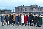 Amanda Lind (trea från höger) med den nytillträdda Regeringen Löfven II på Lejonbacken i januari 2019.