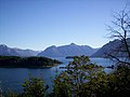 Il lago Nahuel Huapi nel parco nazionale dello stesso nome (immagine in estate)