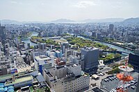 リーガロイヤルホテル広島から見た広島市の中心業務地区（2016年4月）