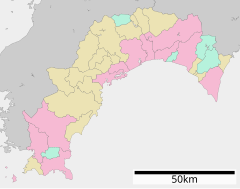 高知県立岡豊高等学校の位置（高知県内）