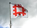 Flagge von English Heritage über Stokesay Castle