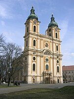 Kalocsako katedral barrokoa.