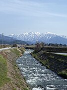 舟川と立山連峰