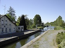 Canal sambre lock ors.jpg