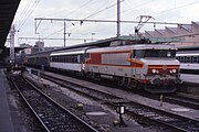 Train EuroCity à destination de la France, en 1987.