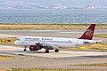 吉祥航空的空中巴士A320-200型客機在關西國際機場滑行