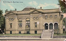 Skyline of Red Oak