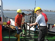 Wissenschaftler auf dem Senckenberg Forschungskutter in der Nordsee Foto: Senckenberg