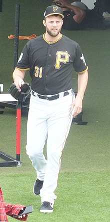 Jordan Lyles with the Pittsburgh Pirates in 2019 (1).jpg