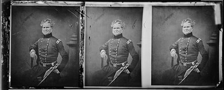 デイビッド・エマヌエル・トウィッグス将軍、ブレイディによる関連する写真がジョージ・イーストマン・ハウスでも見られる[20]