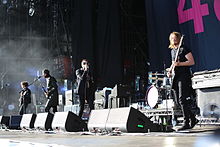 Kasabian (90).JPG