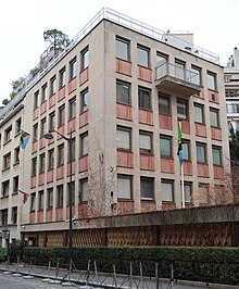 Ambassades de Gambie et de Tanzanie en France, 7 ter rue Léonard-de-Vinci, Paris 16e.jpg