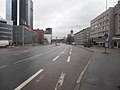 Stockmanni parkimismaja - Liivalaia 53 (vasakul), Liivalaia 40 ja 42 hooned (paremal)