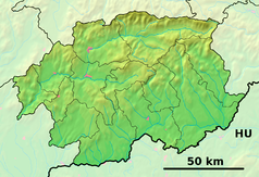 Mapa konturowa kraju bańskobystrzyckiego, blisko centrum u góry znajduje się punkt z opisem „źródło”, natomiast u góry znajduje się punkt z opisem „ujście”