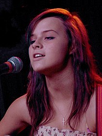 Gabrielle Aplin (2010)