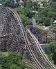 New Texas Giant ing Six Flags Over Texas sadurunge direnovasi dadi coaster kayu-baja hibrida.