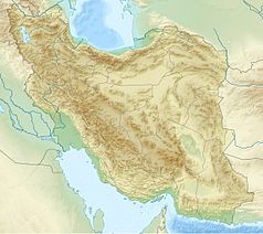 Mapa konturowa Iranu, u góry nieco na lewo znajduje się punkt z opisem „Teheran”
