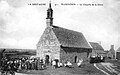Plounérin ː procession lors d'un pardon à la chapelle de la Clarté vers 1925 (carte postale).