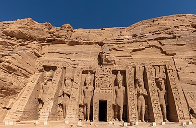 La façade du petit temple d'Abou Simbel. Avril 2022.