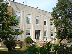 The former Warren County Courthouse in Indianola