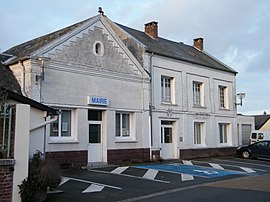 The town hall in Woignarue