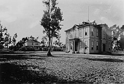 Az egyetem első épülete, 1903-ban