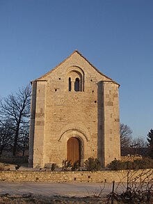 Photo de la façade de La Clastre (Eglise Saint-Étienne, XIe siècle)