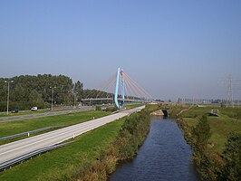 Fietsbrug over de N205 ter hoogte van Vijfhuizen