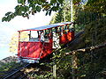 Offener Standseilbahnwagen der Giessbachbahn