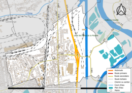 Carte en couleur présentant le réseau hydrographique de la commune