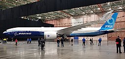 Boeing 777-9 esittelyssä maaliskuussa 2019