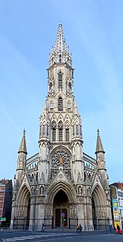 L'église du Sacré-Cœur de Lille. (définition réelle 1 778 × 3 500)