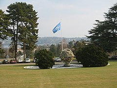 Vue du parc sur le lac Léman.