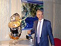 André Brahic dans l'auditorium du Centre spatial de Cannes - Mandelieu, lors de la présentation des premiers résultats des missions Herschel et Planck, le 7 octobre 2009.