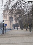 Perspective vers l'arc de triomphe de l'Étoile.