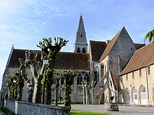 Ferrières - Abbaye - Eglise Saint-Pierre et bâtiments.jpg