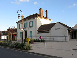 Épisy mairie.jpg